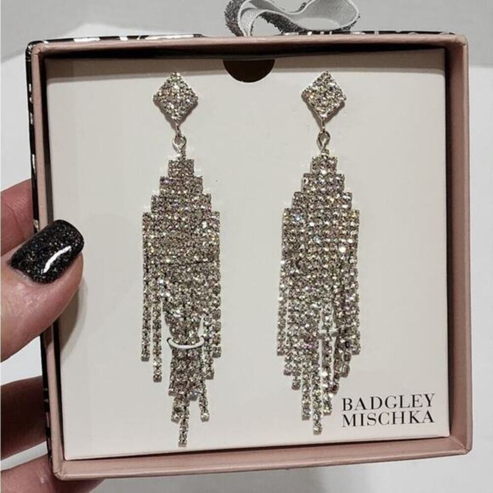 Badgley Mischka Crystal‎ Chandelier Rhinestone Dangle Earrings Drop Sparkle New